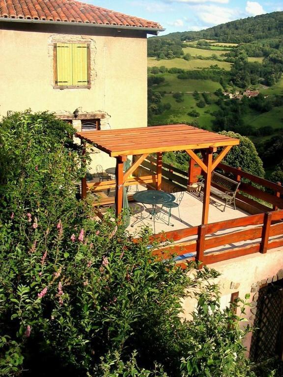 Gites Des Esselards Yzeron Luaran gambar