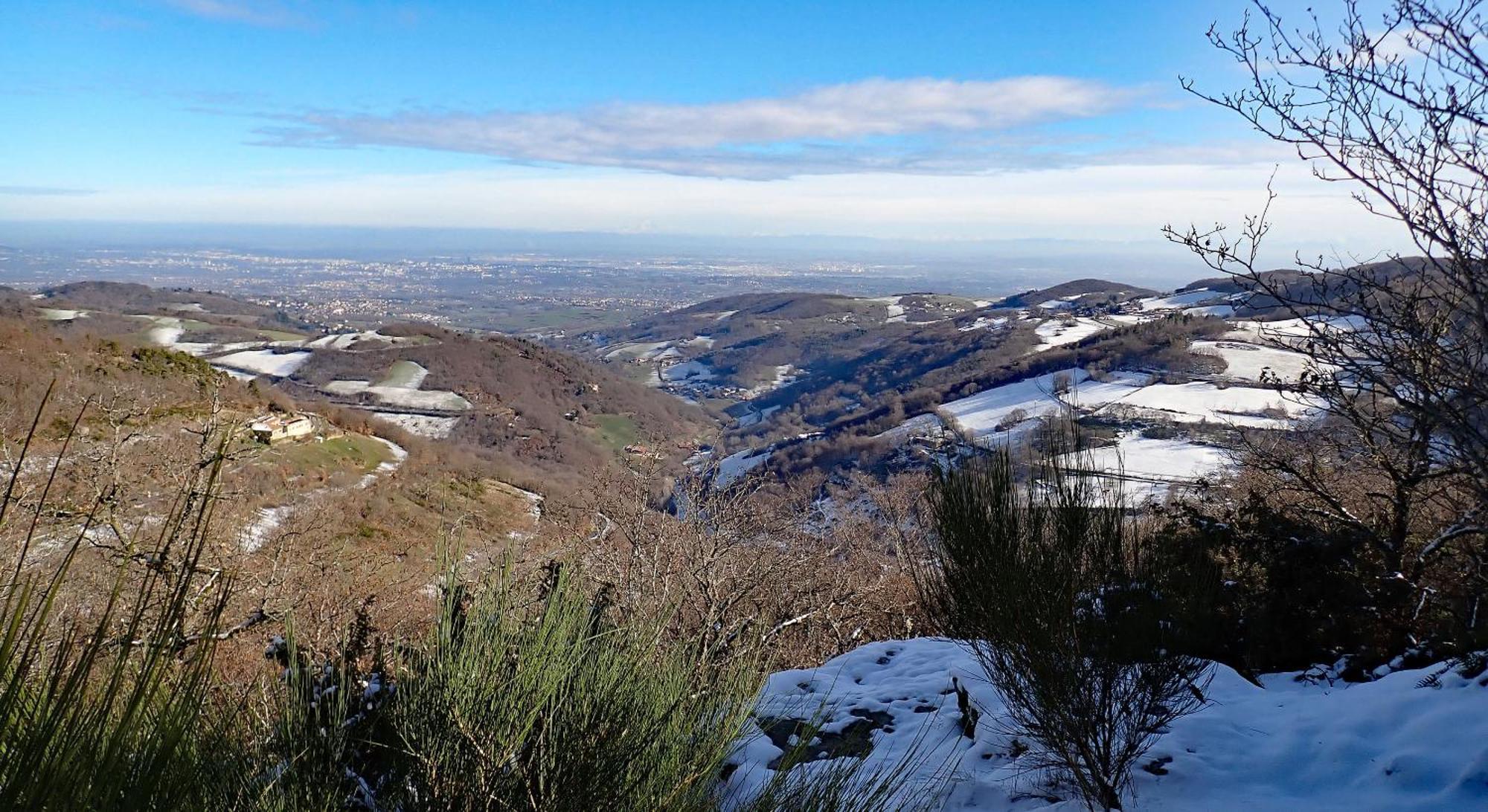 Gites Des Esselards Yzeron Luaran gambar
